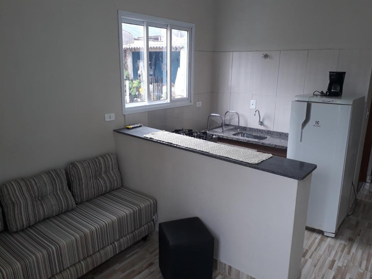 Вилла Kitnet Ubatuba 2 Экстерьер фото